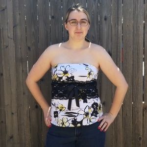Candie's sleeveless top